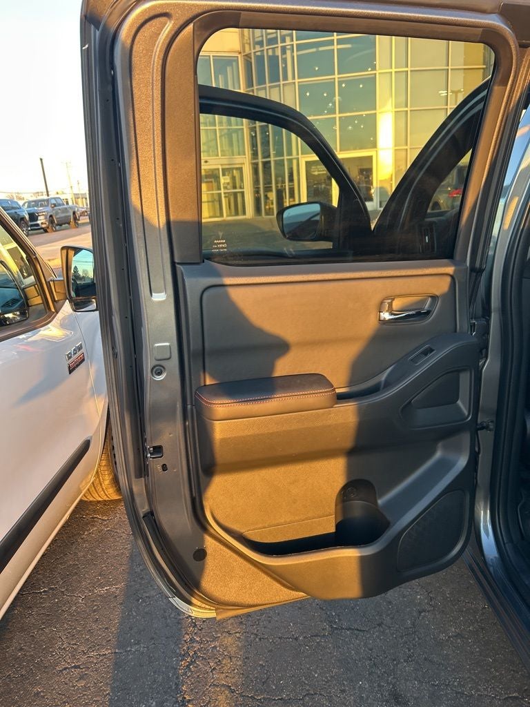 2025 Nissan Frontier PRO-4X