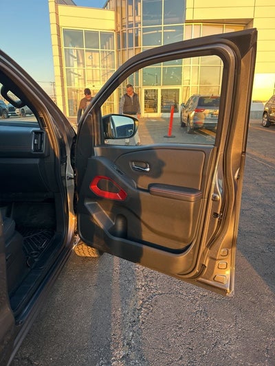 2025 Nissan Frontier PRO-4X