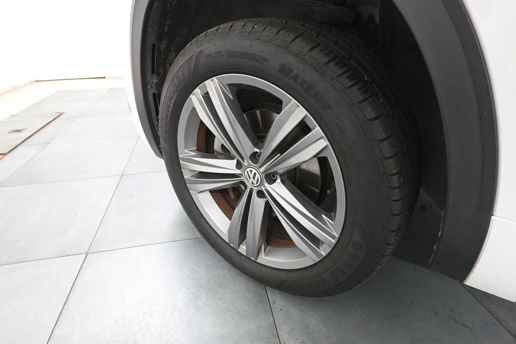 2019 Volkswagen Atlas 3.6L V6 SE R-Line