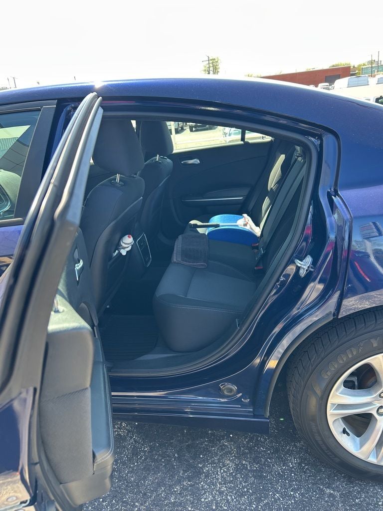 2015 Dodge Charger SE