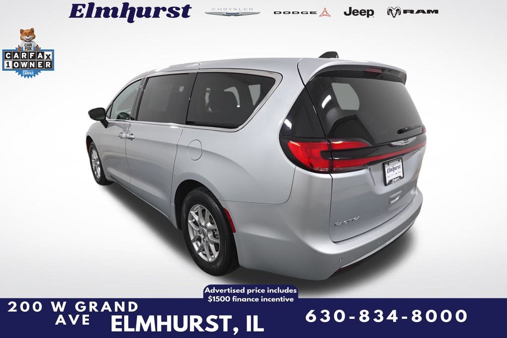 2024 Chrysler Pacifica Touring L