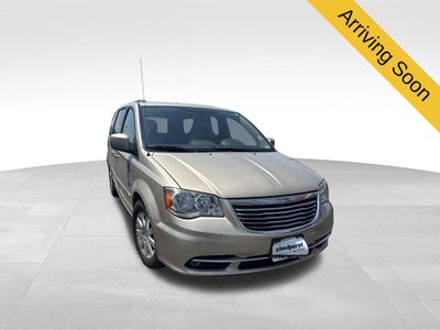 2013 Chrysler Town & Country Touring