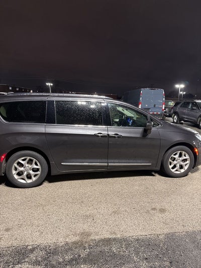 2020 Chrysler Pacifica Touring L Plus