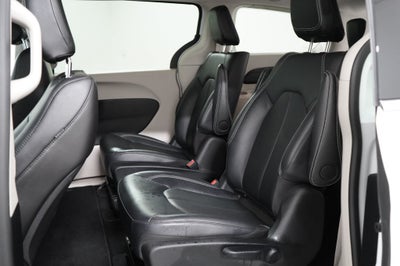 2024 Chrysler Pacifica Hybrid Hybrid Select