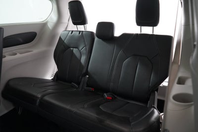 2024 Chrysler Pacifica Hybrid Hybrid Select