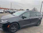 2022 Chrysler Pacifica Hybrid Limited