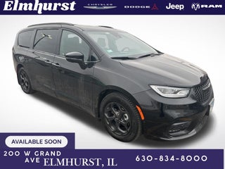 2022 Chrysler Pacifica Hybrid Limited