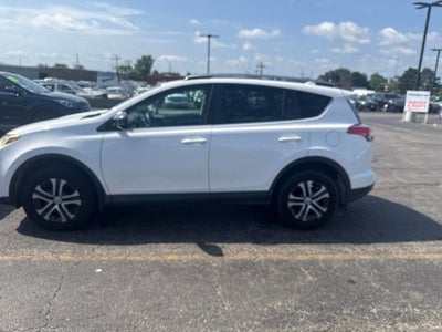 2017 Toyota RAV4 LE
