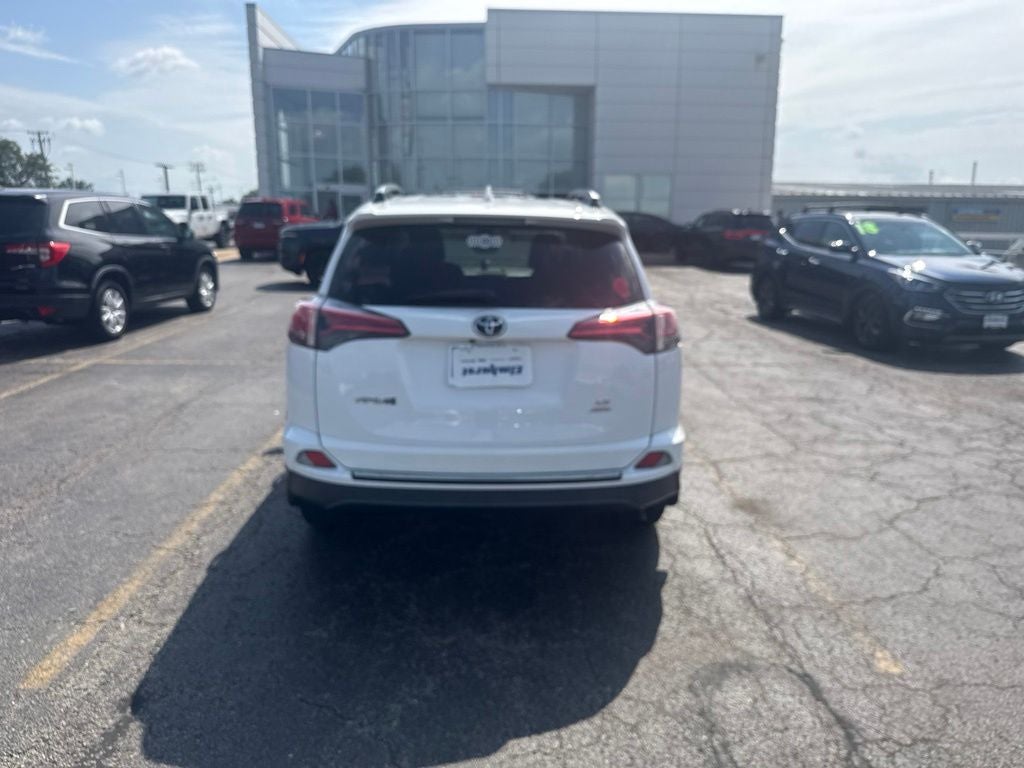 2017 Toyota RAV4 LE