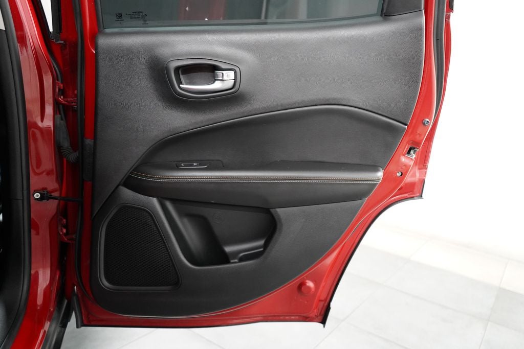 2020 Jeep Compass Latitude w/Sun/Safety Pkg