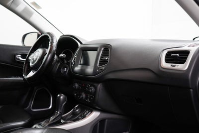 2020 Jeep Compass Latitude w/Sun/Safety Pkg
