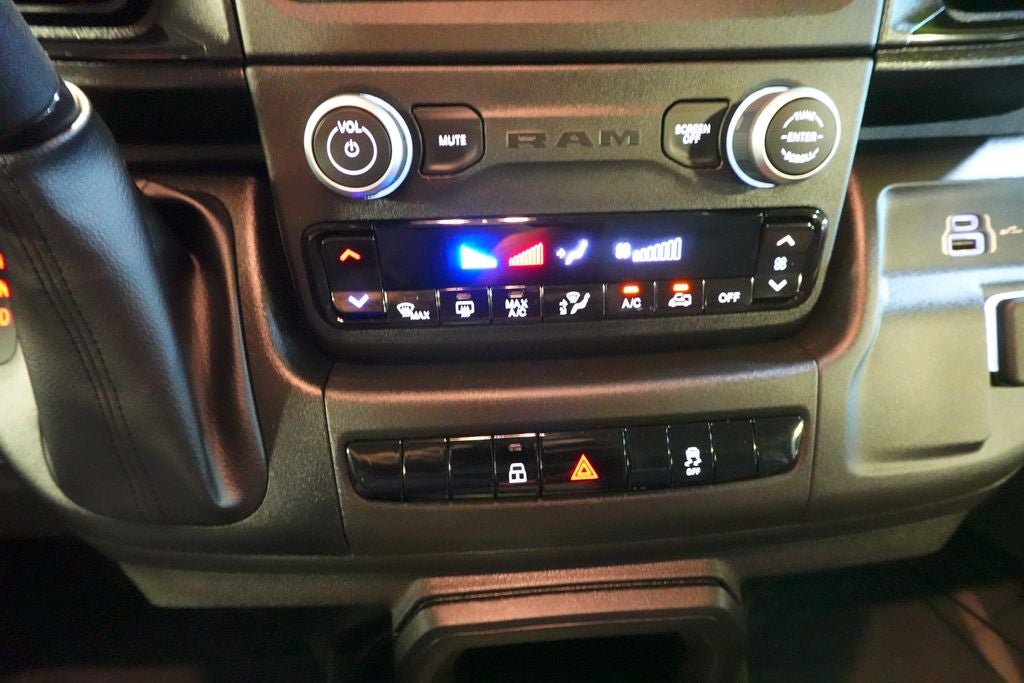 2024 RAM ProMaster 3500 Base 136 WB