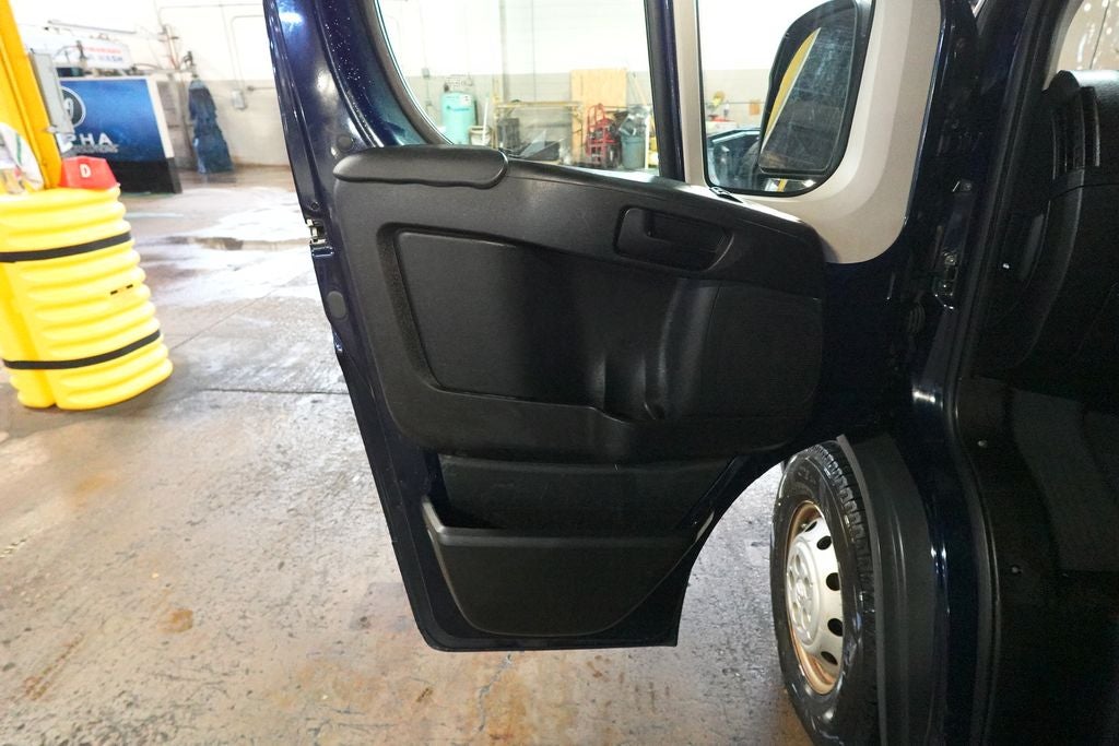 2014 RAM ProMaster 1500 Low Roof 118 WB