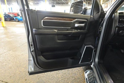 2021 RAM 2500 Laramie Crew Cab 4x4 6'4' Box