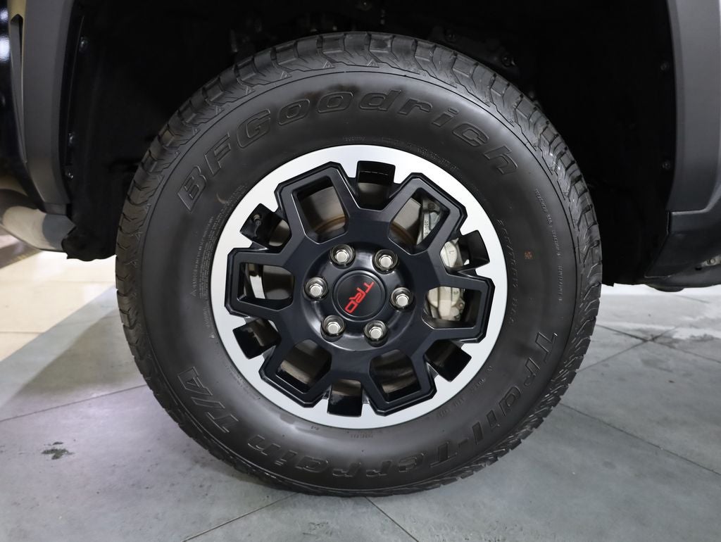 2025 Toyota Tacoma TRD Off-Road