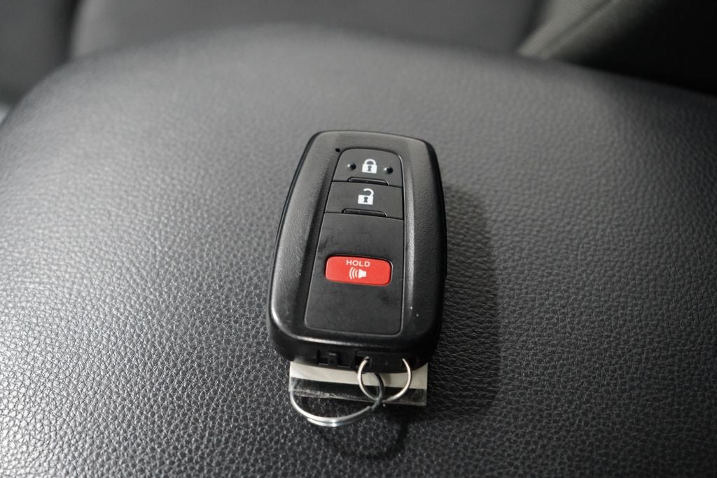 2025 Toyota RAV4 Hybrid Hybrid XLE