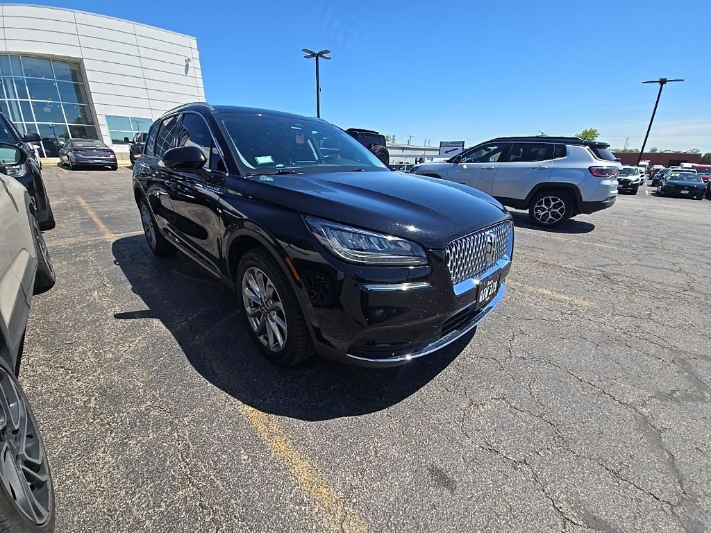 2022 Lincoln Corsair Standard