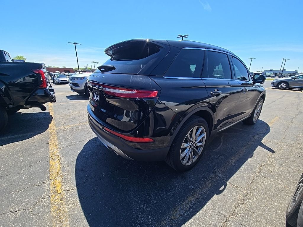 2022 Lincoln Corsair Standard