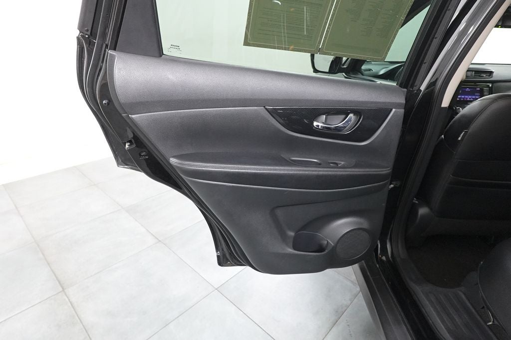 2020 Nissan Rogue SL