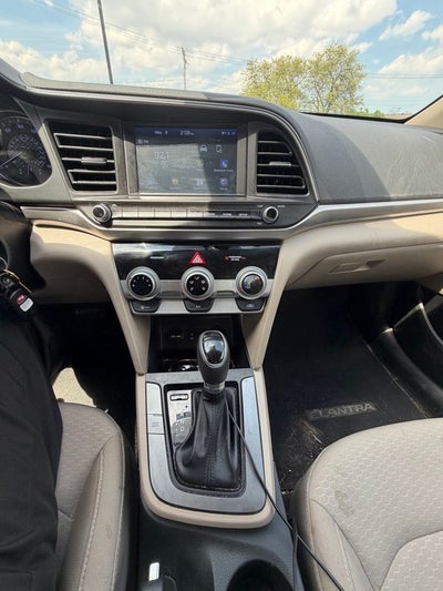 2019 Hyundai Elantra SEL