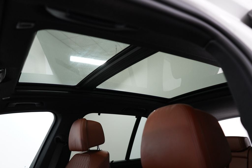2023 BMW X5 M50i