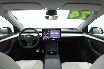 2024 Tesla Model Y Long Range