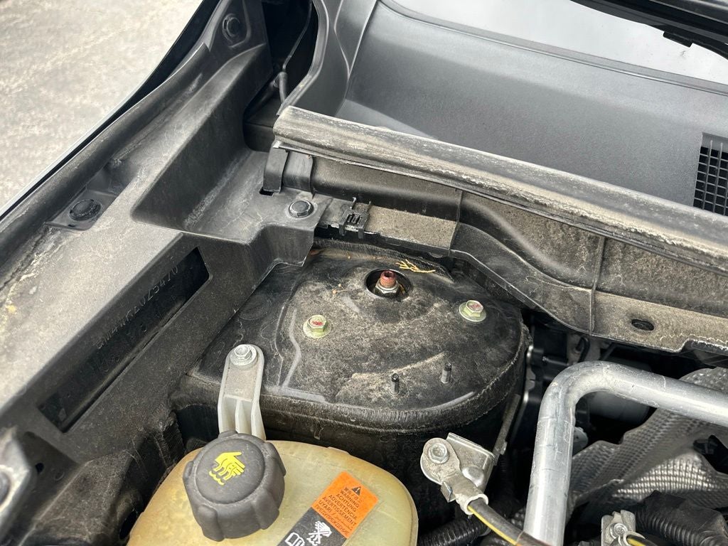 2024 Mitsubishi Outlander Base