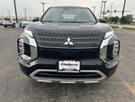 2024 Mitsubishi Outlander Base