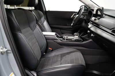2026 Mitsubishi Outlander Base