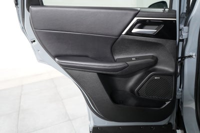 2026 Mitsubishi Outlander Base