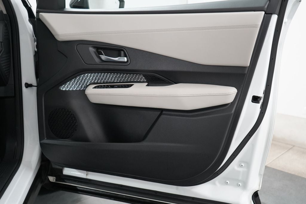 2023 Nissan Ariya ENGAGE