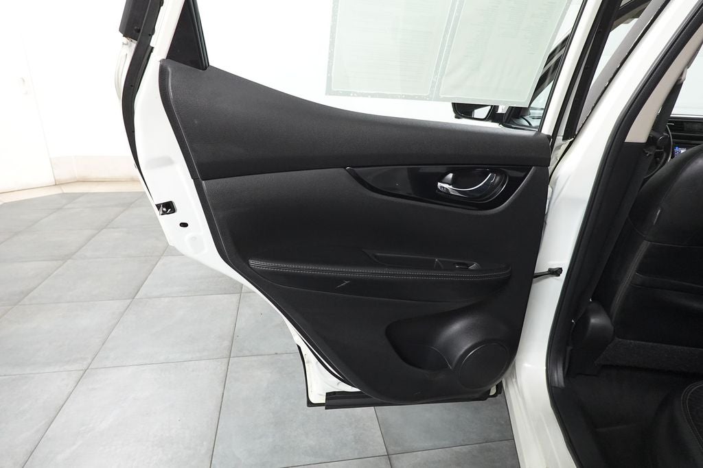 2017 Nissan Rogue Sport SL