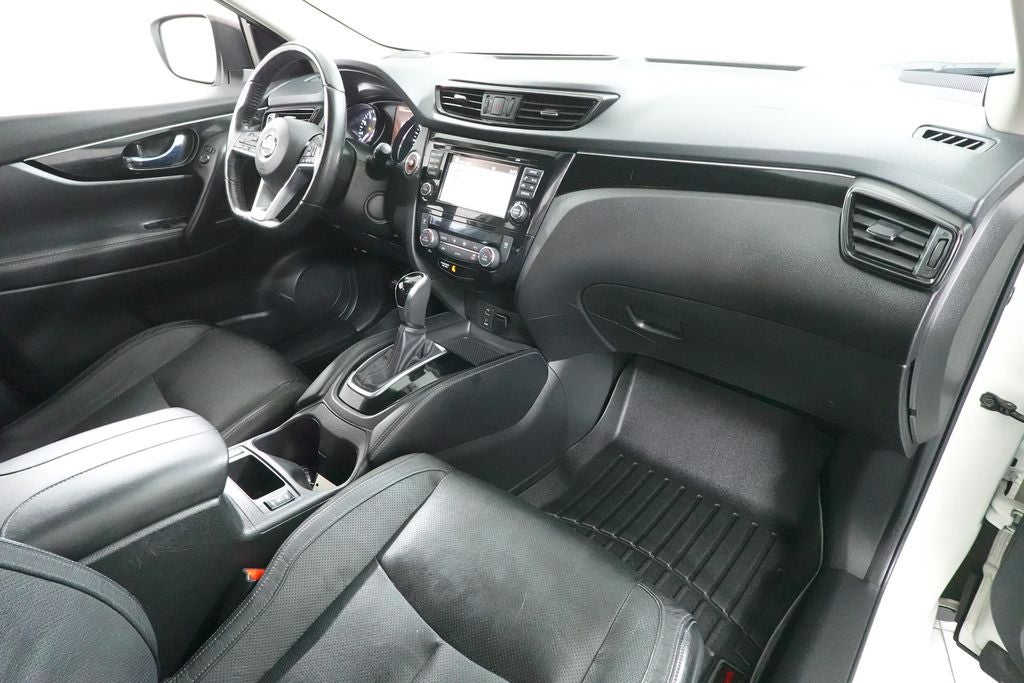 2017 Nissan Rogue Sport SL
