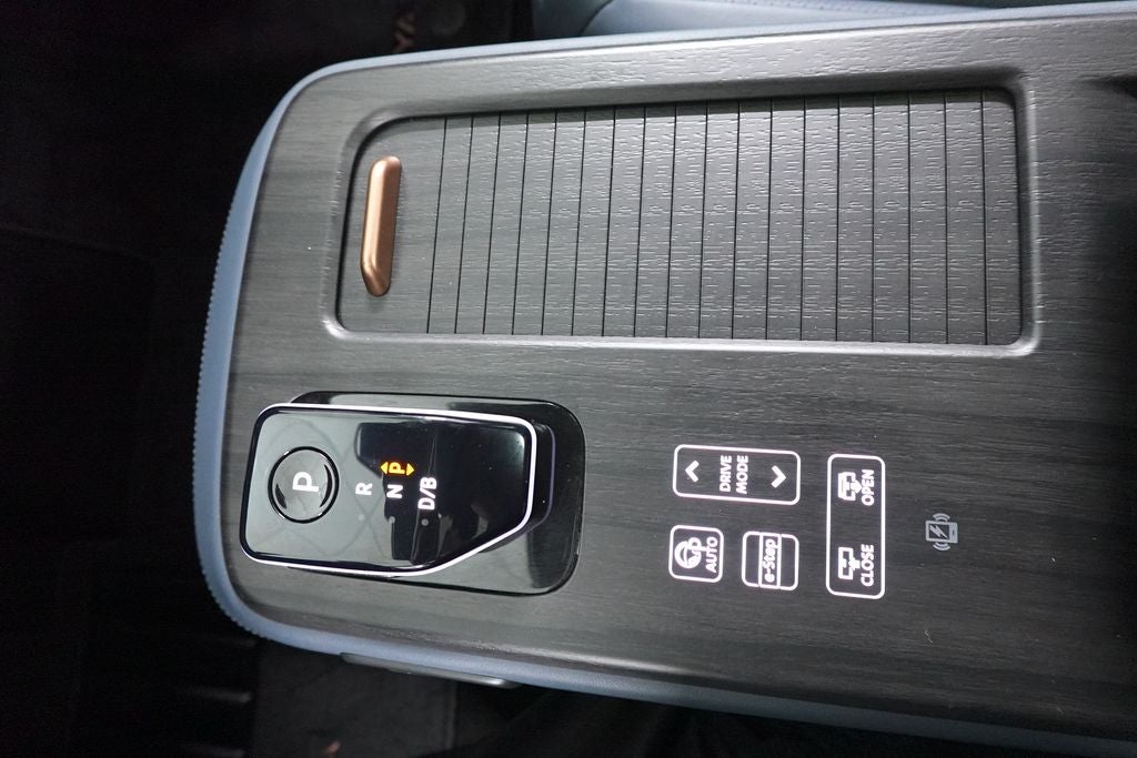 2024 Nissan Ariya PLATINUM+ e-4ORCE