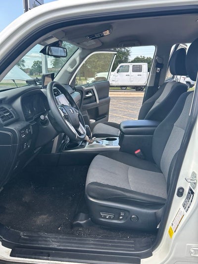 2023 Toyota 4Runner SR5