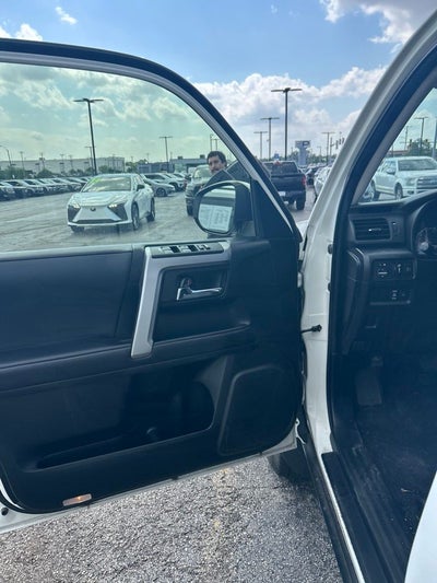 2023 Toyota 4Runner SR5