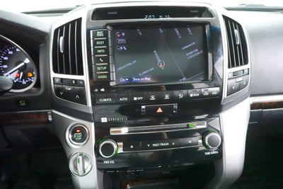 2014 Toyota Land Cruiser Base