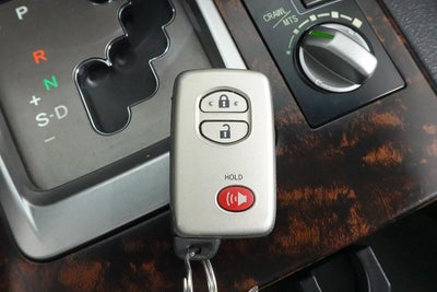 2014 Toyota Land Cruiser Base