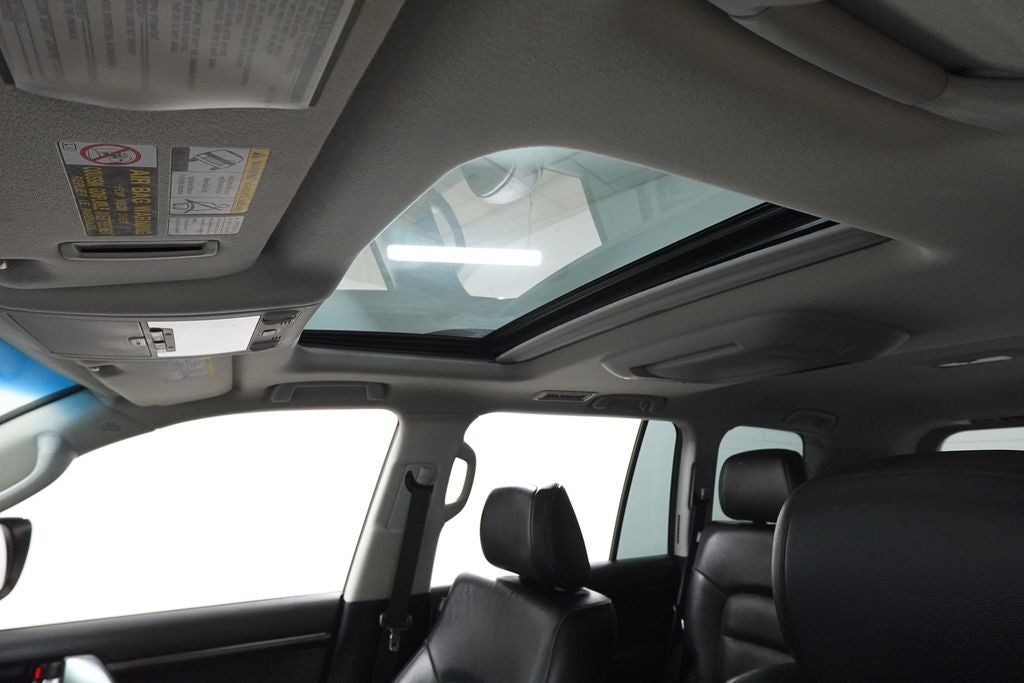 2014 Toyota Land Cruiser Base