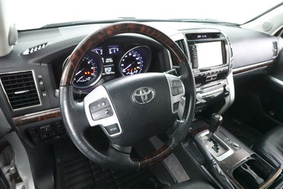 2014 Toyota Land Cruiser Base