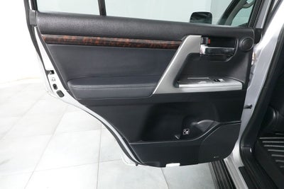 2014 Toyota Land Cruiser Base