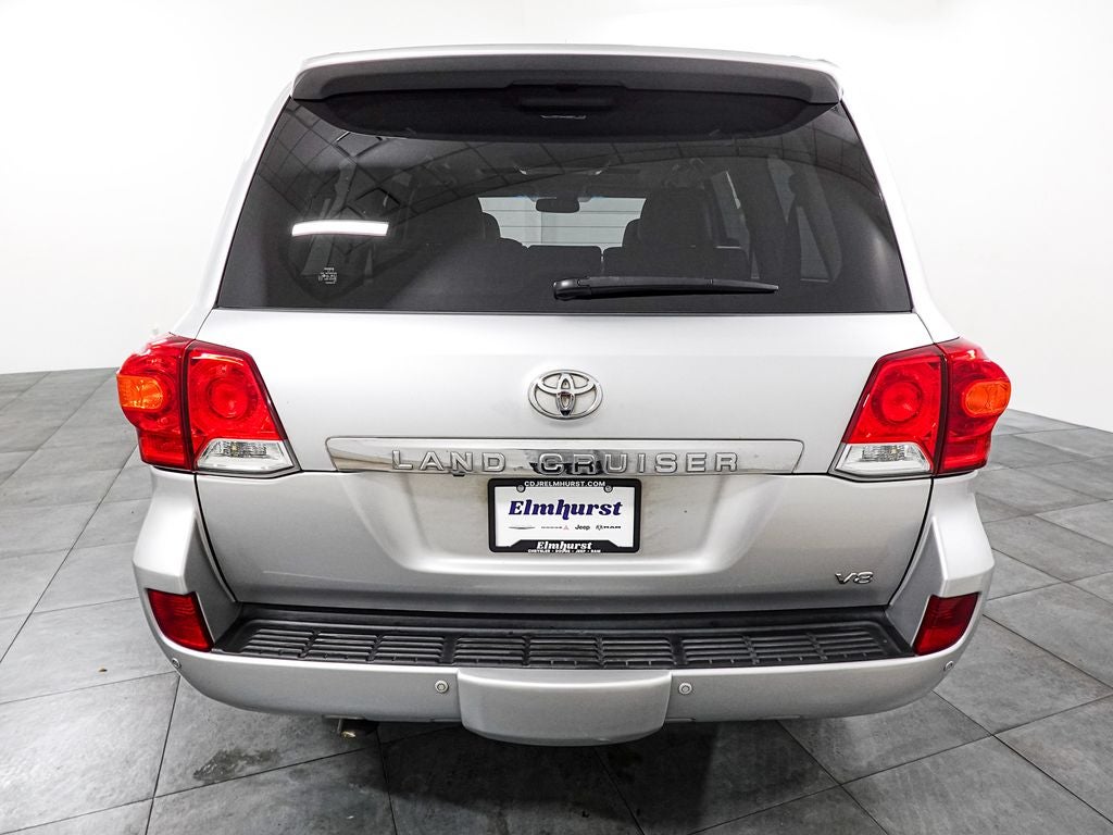 2014 Toyota Land Cruiser Base