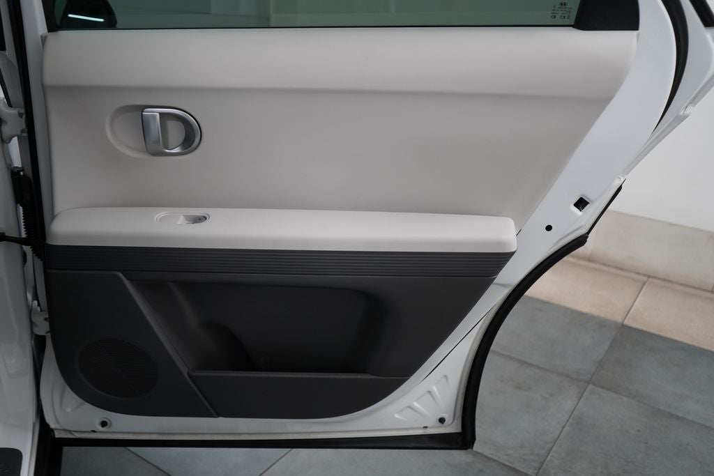2023 Hyundai IONIQ 5 SE