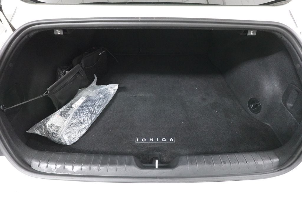 2024 Hyundai IONIQ 6 SEL