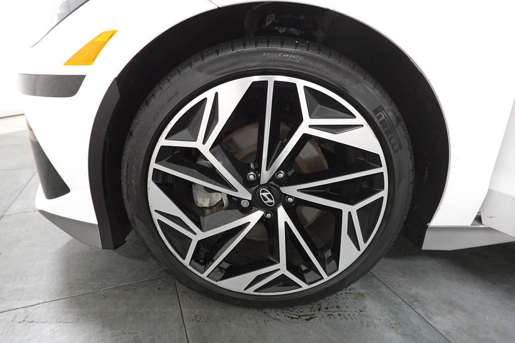 2024 Hyundai IONIQ 6 SEL