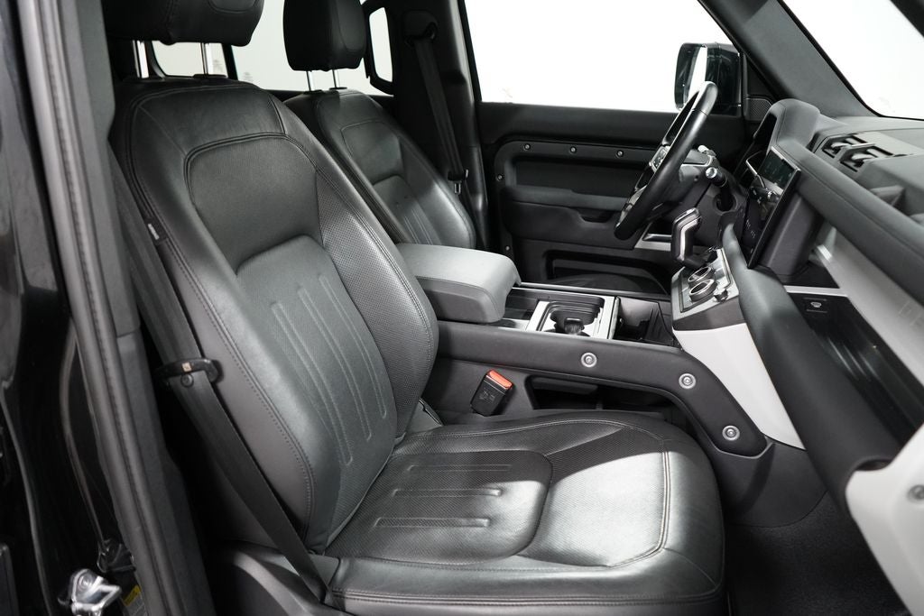 2022 Land Rover Defender 110 S