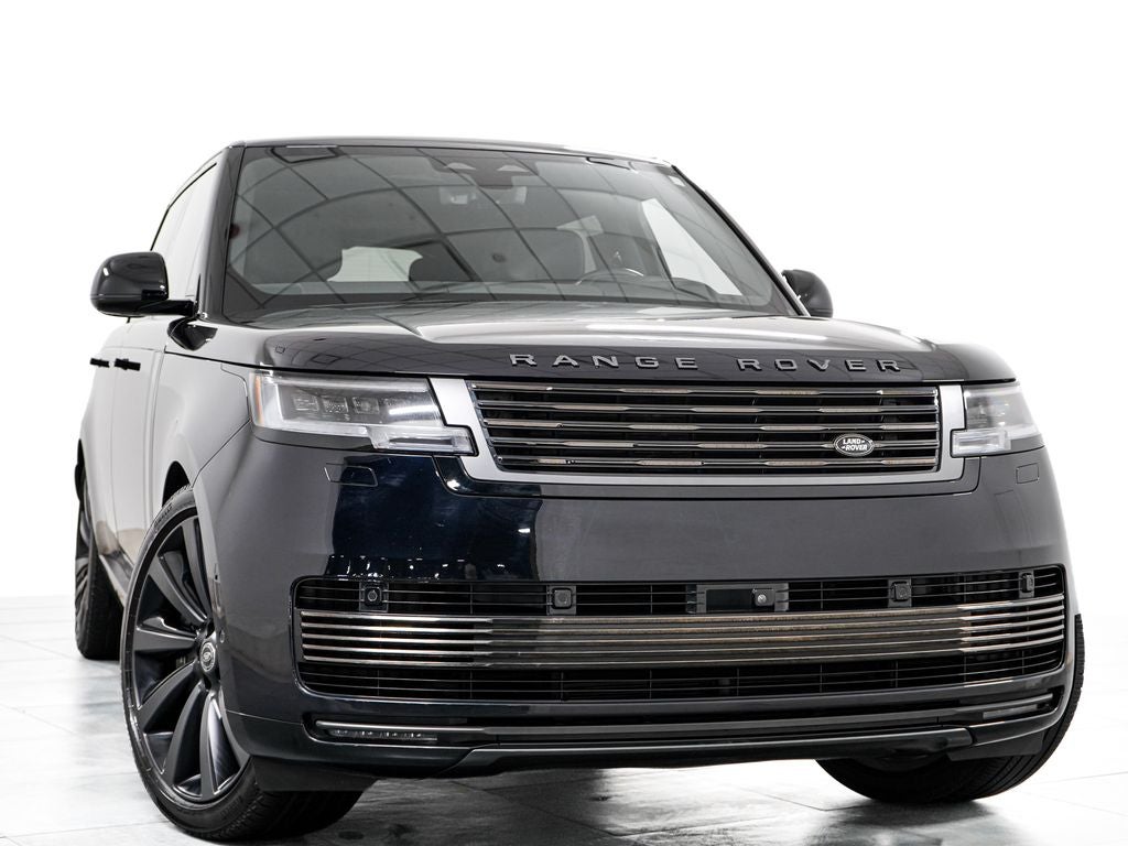 2024 Land Rover Range Rover SV