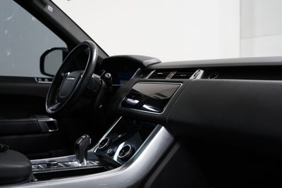 2021 Land Rover Range Rover Sport SE