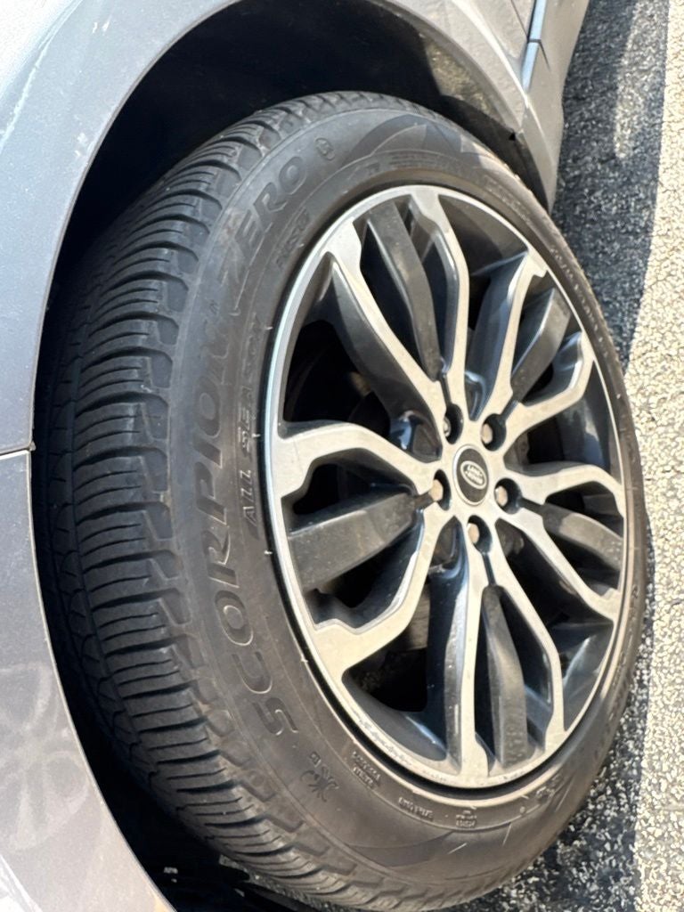 2021 Land Rover Range Rover Sport SE
