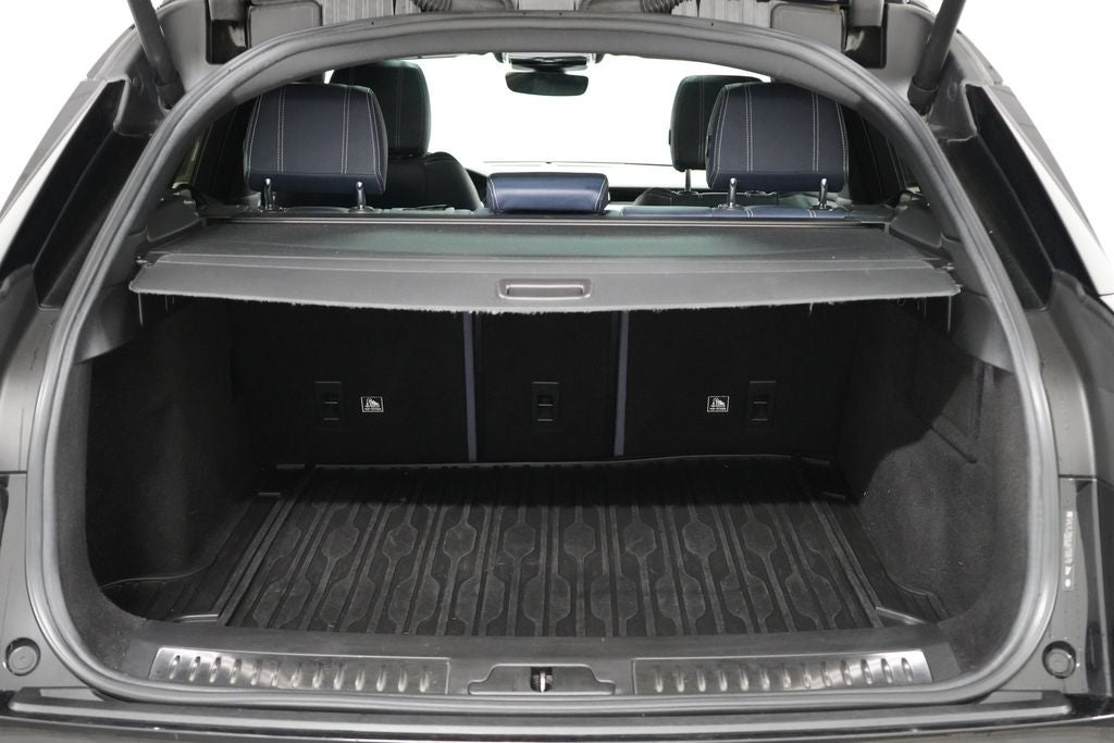 2018 Land Rover Range Rover Velar R-Dynamic SE